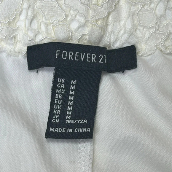 Forever 21 Cream Pull On Sheer Lace Flare Pants Womens Size Medium NWT - Picture 6 of 10